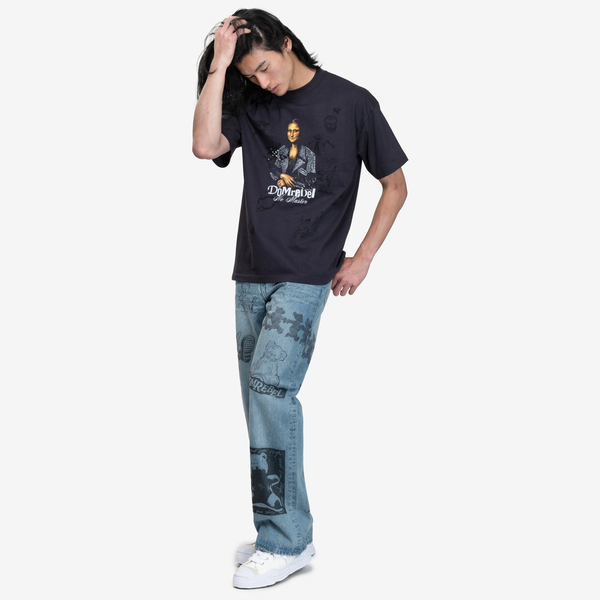 Elle est son t-shirt en cristal