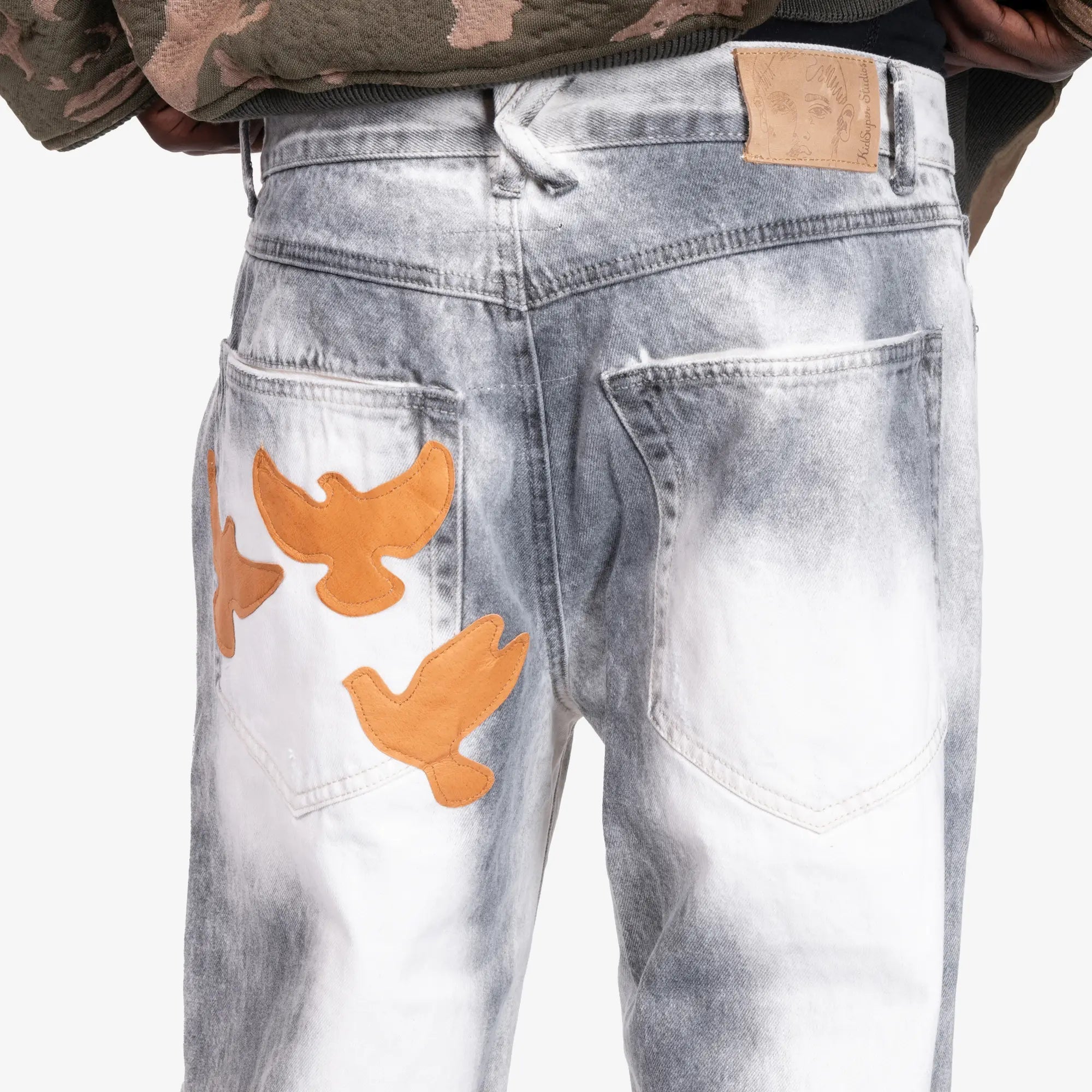 KidSuper White Washed Doves Jeans Grey - 5