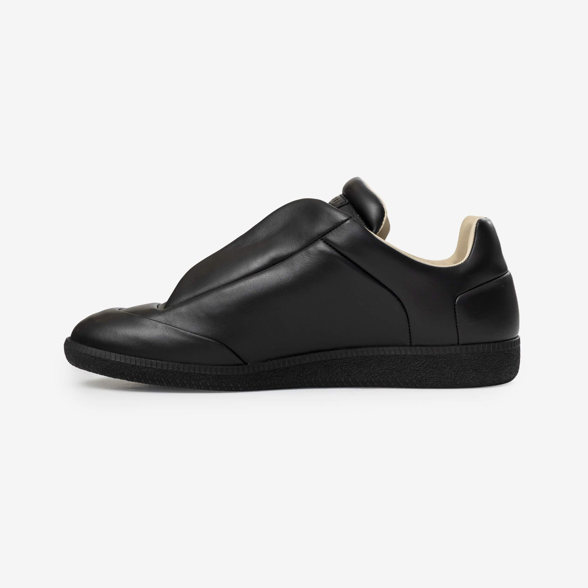 Maison Margiela Future Low-Top Sneakers Black-4