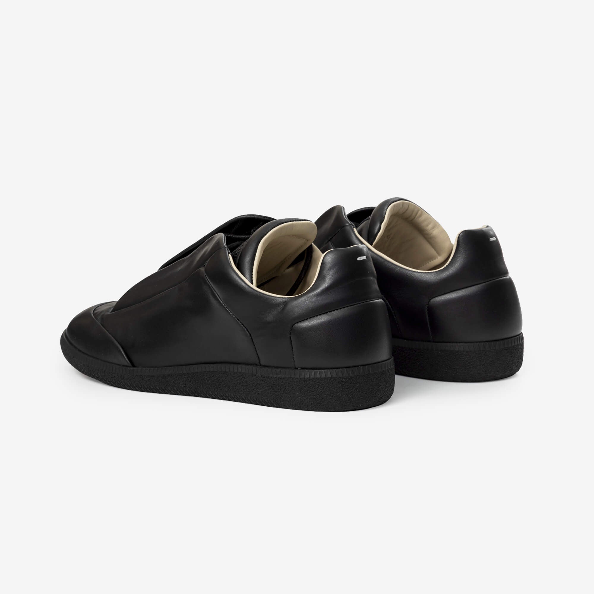 Maison Margiela Future Low-Top Sneakers Black-5