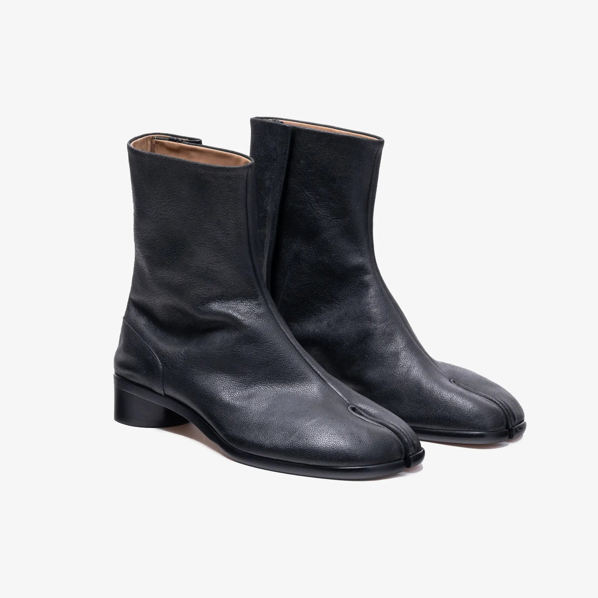Maison Margiela Tabi レザー アンクルブーツ H30 ブラック | Feuille