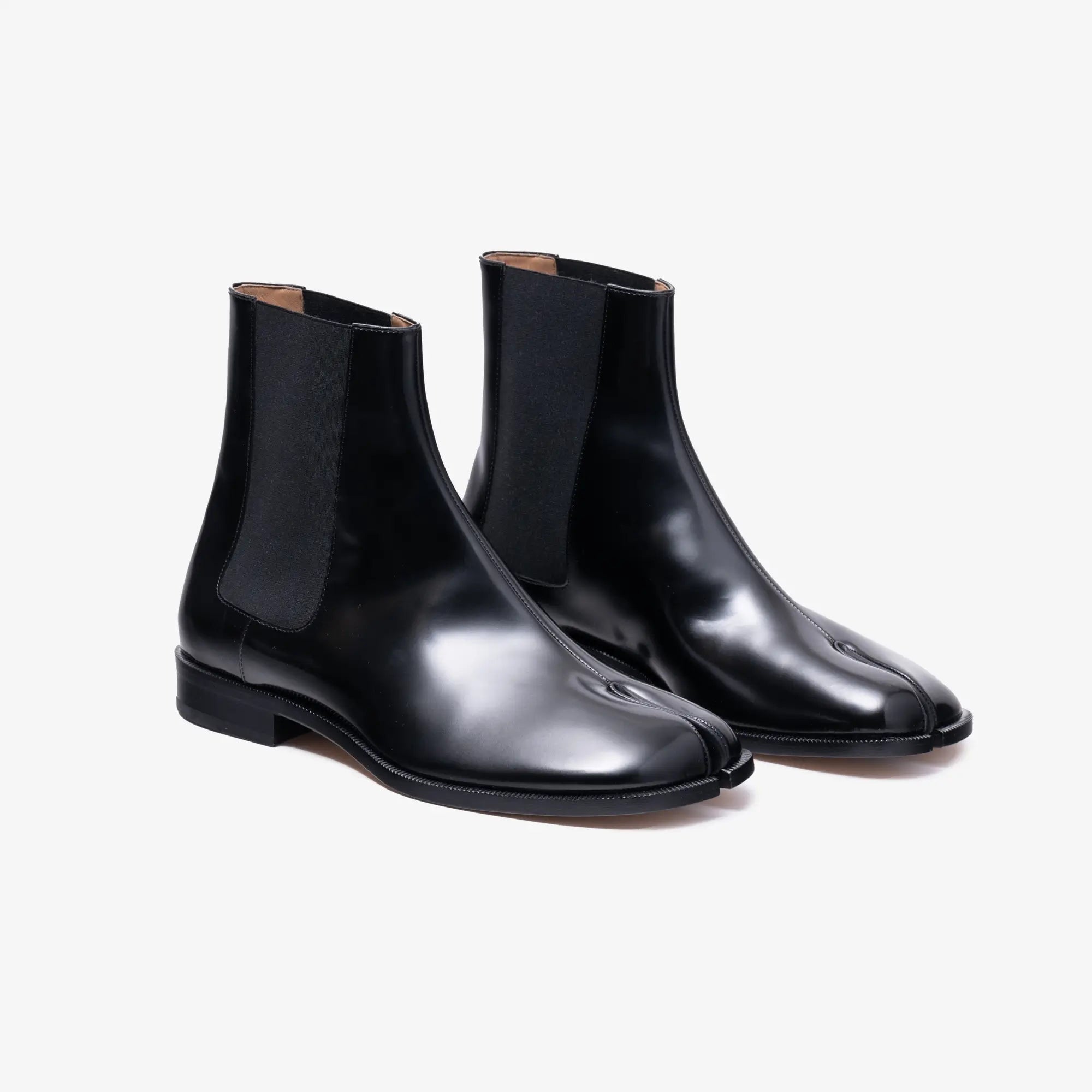 Maison Margiela Tabi Chelsea Boots Black - 1