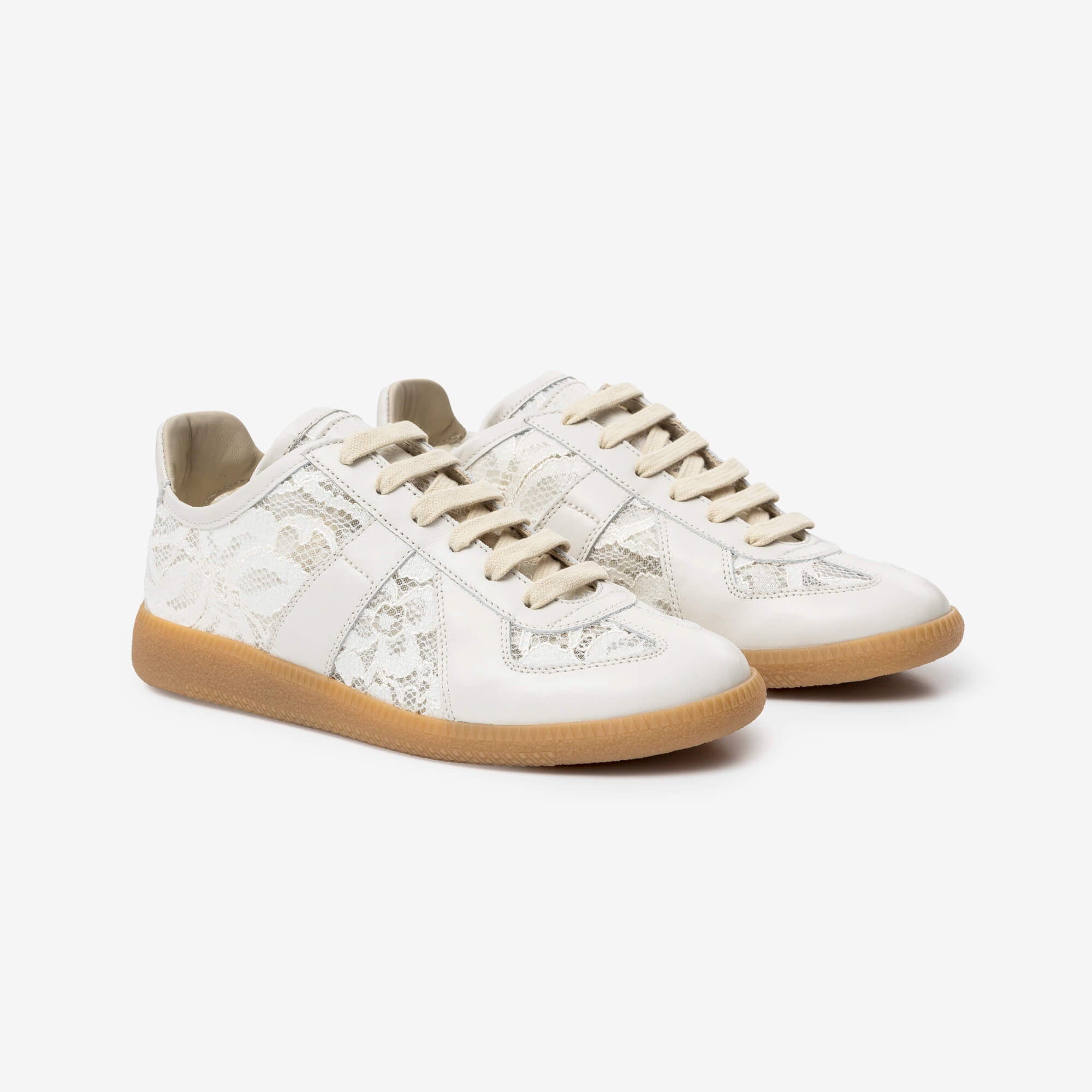 Maison Margiela Womens Replica Lace Sneakers White-1