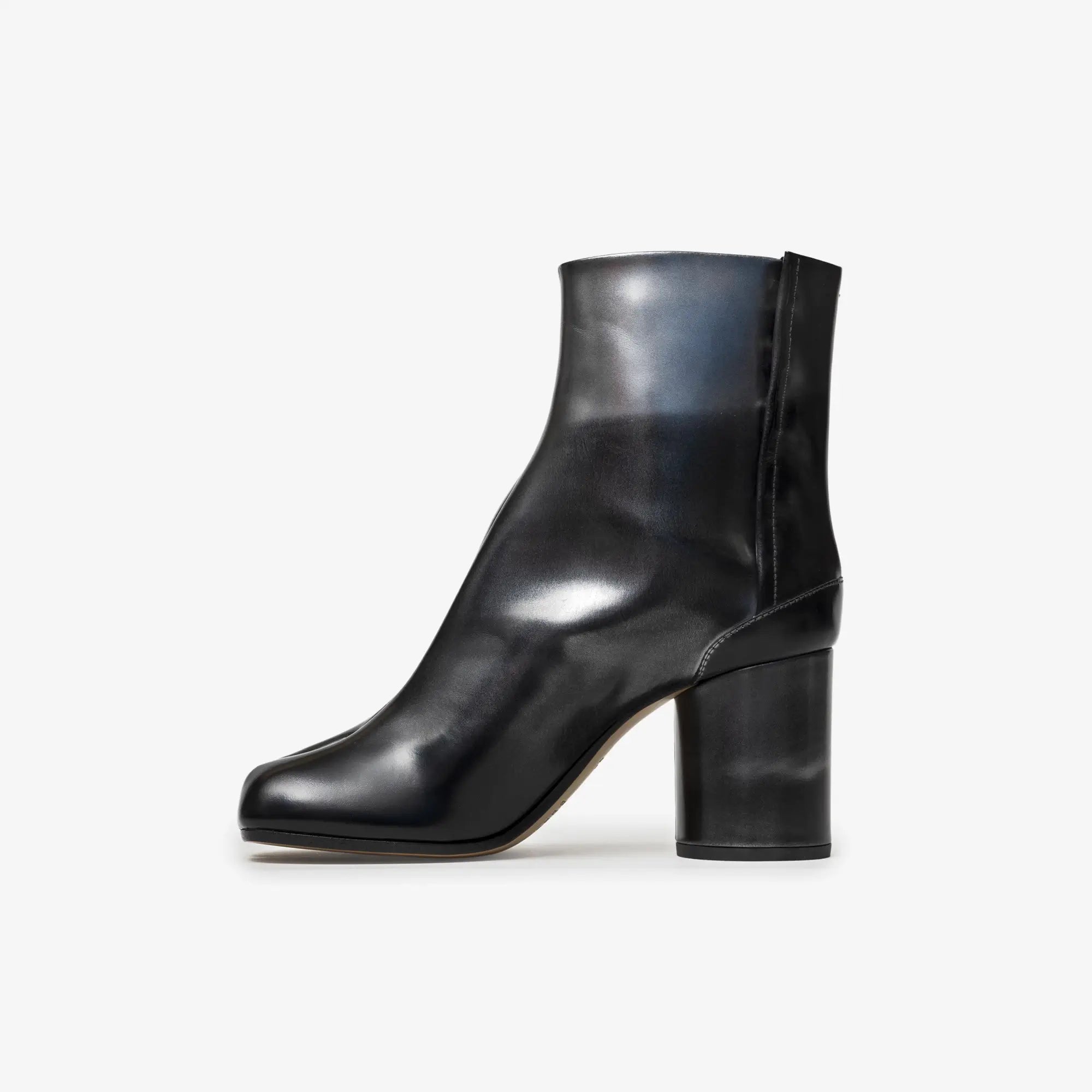 Maison Margiela Womens Tabi Ankle Boots H80 Silver - 3