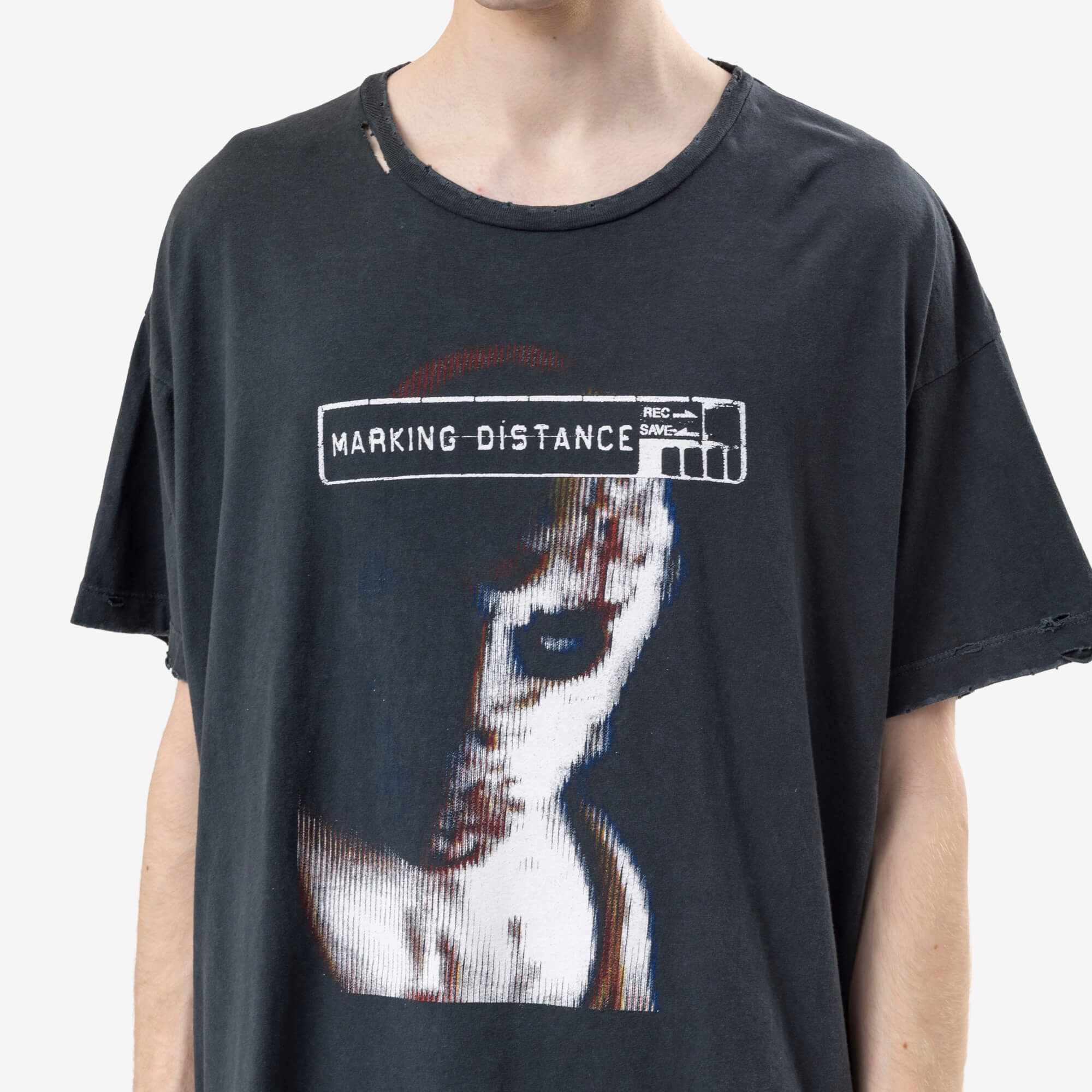 Marking Distance Distressed Manhunt T-Shirt Ash Black-5