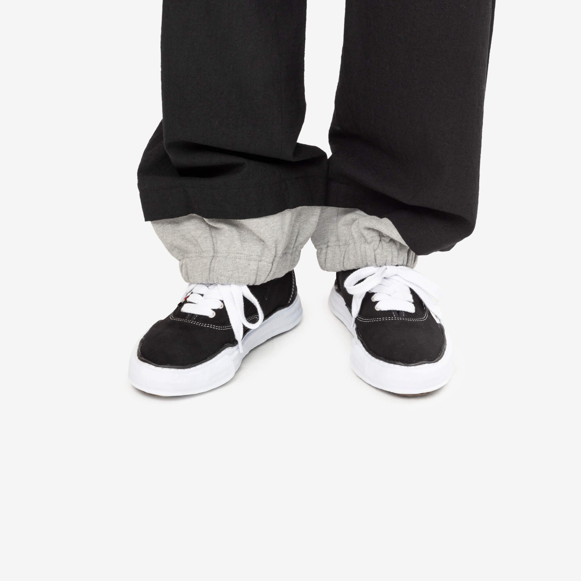 Mihara Yasuhiro Baker Suede Low-Top Sneakers Black-2