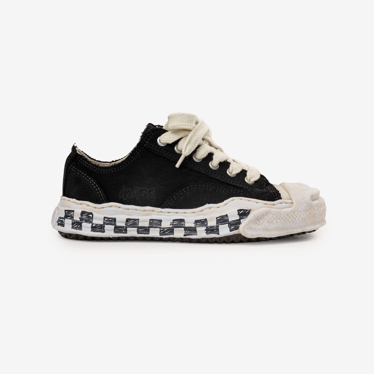 Mihara Yasuhiro Hank Graffiti Sole Low-Top Sneakers Black-3