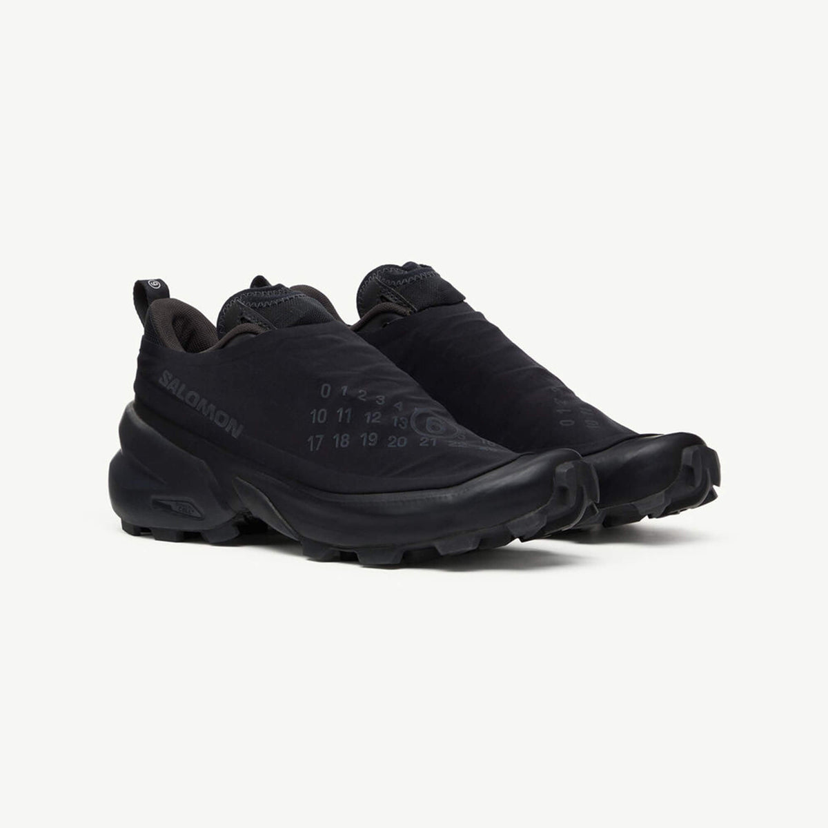 MM6 Maison Margiela x Salomon Cross Dust Sneakers Black/Black/Asphalt
