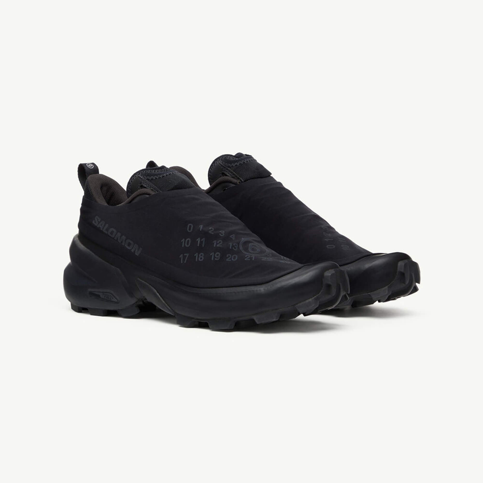 MM6 MM6 Maison Margiela x Salomon Cross Dust Sneakers Black/Black/Asphalt - 1