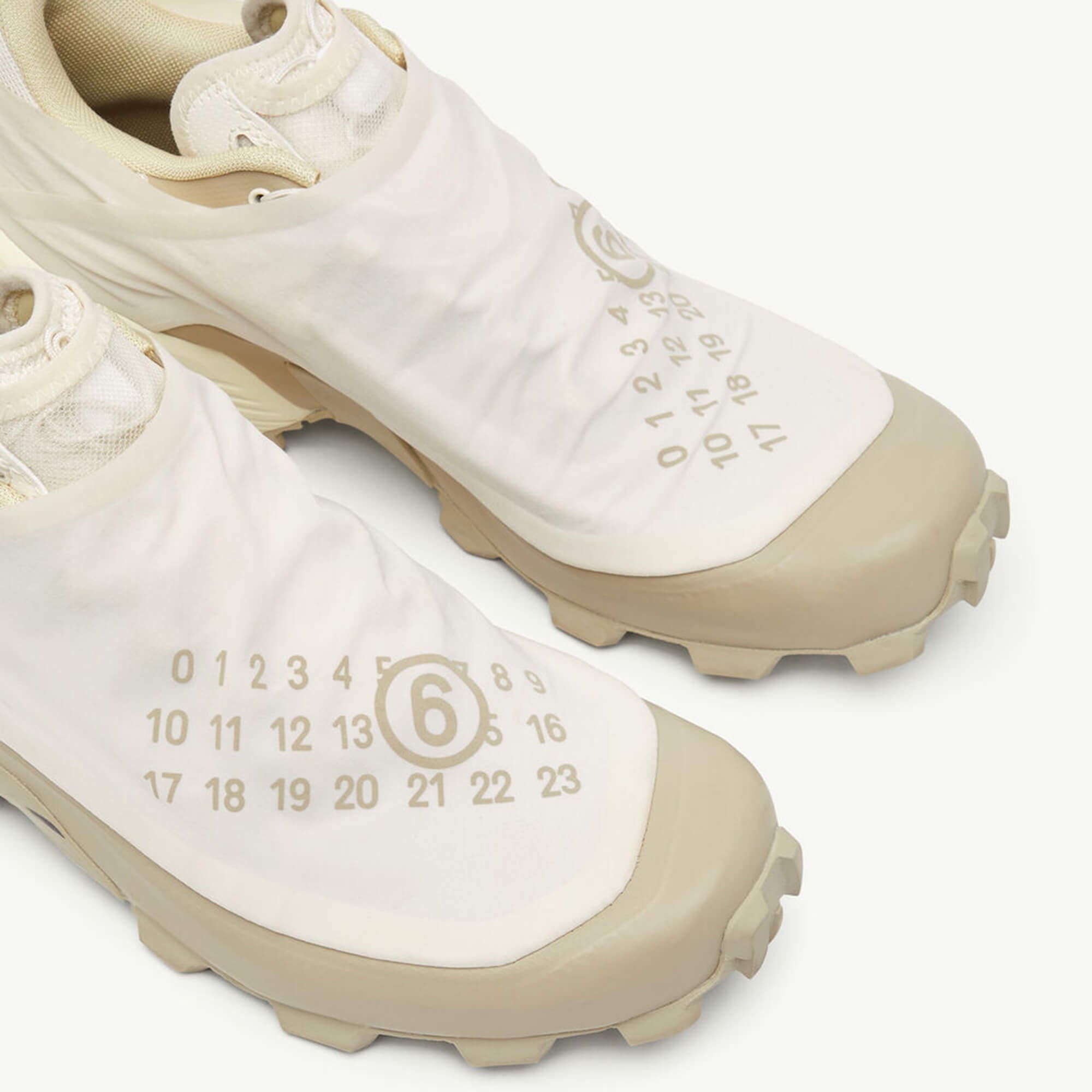 MM6 Maison Margiela x Salomon Cross Dust スニーカー Vanilla Ice