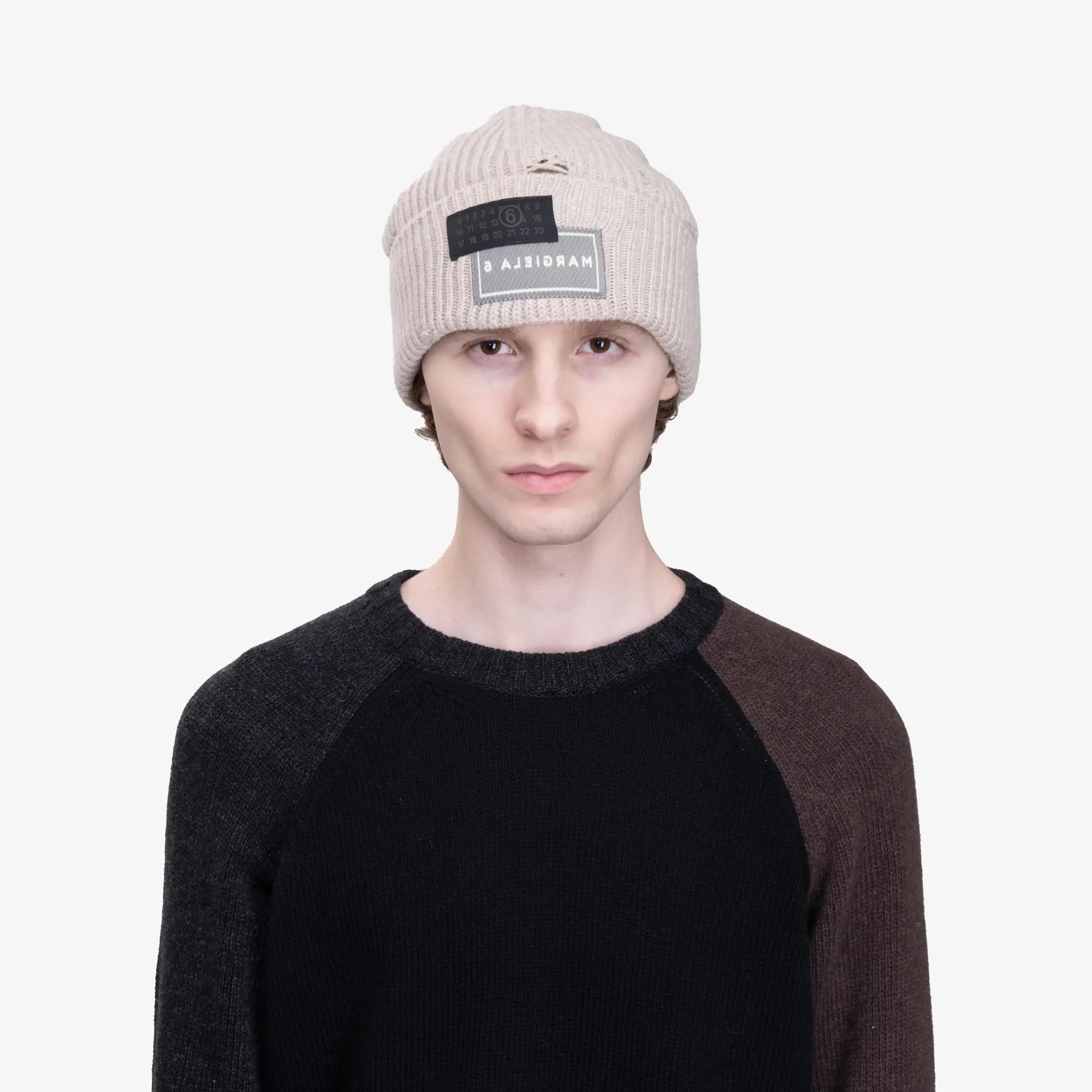 MM6 Patch Logo Beanie Beige Melange - 2