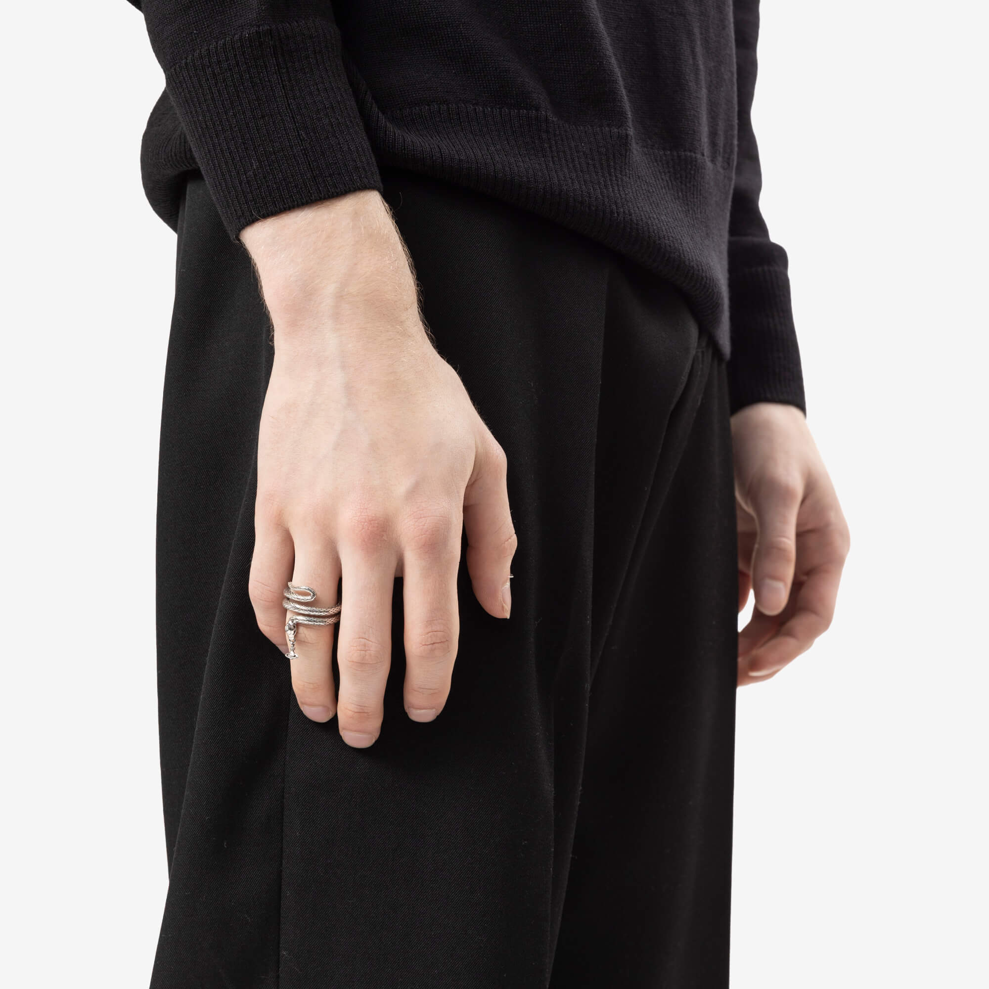 Vivienne Westwood Albane Ring Antique Platinum-2