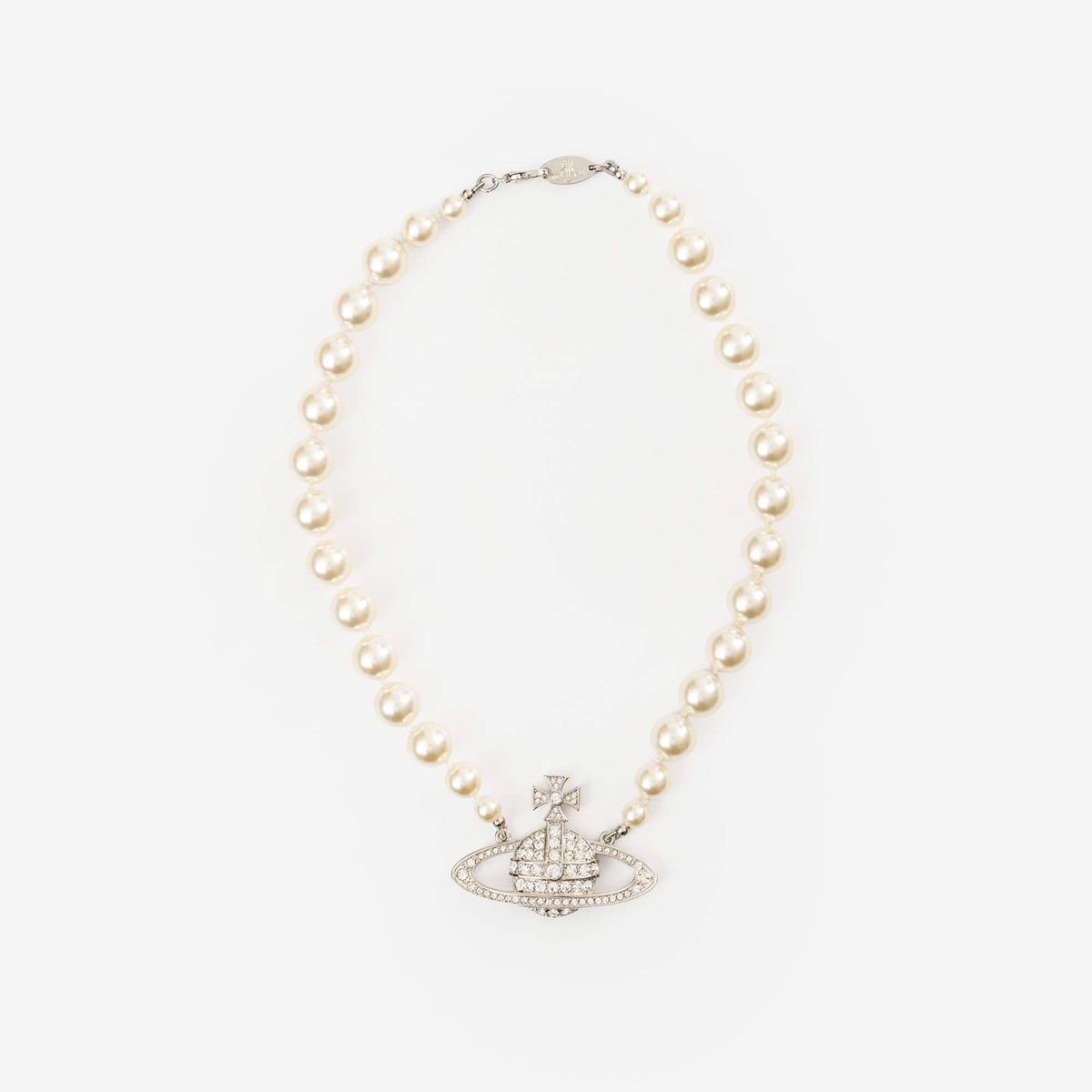 Vivienne Westwood One Row Pearl Bas Relief Necklace Platinum/Cream-1