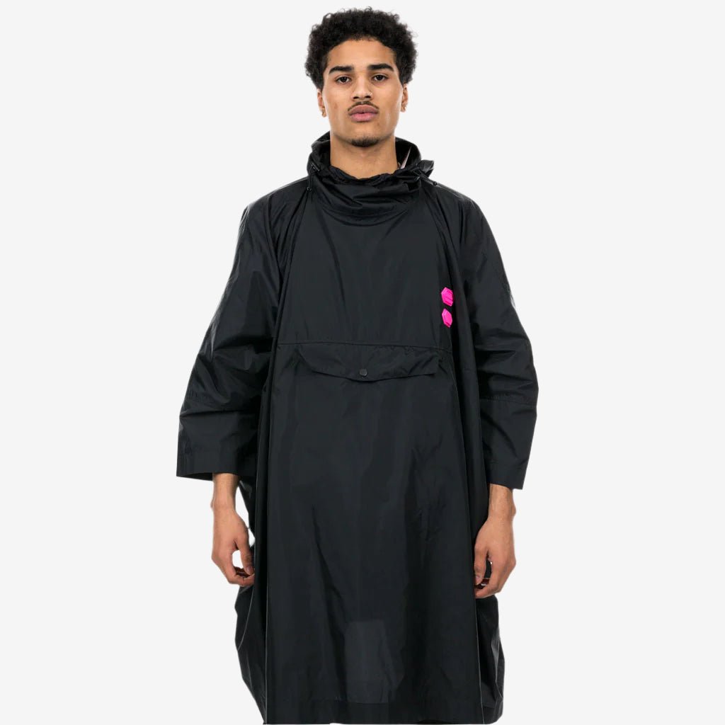 Capeway Brand Off-White Mens Packaway Cape in Black