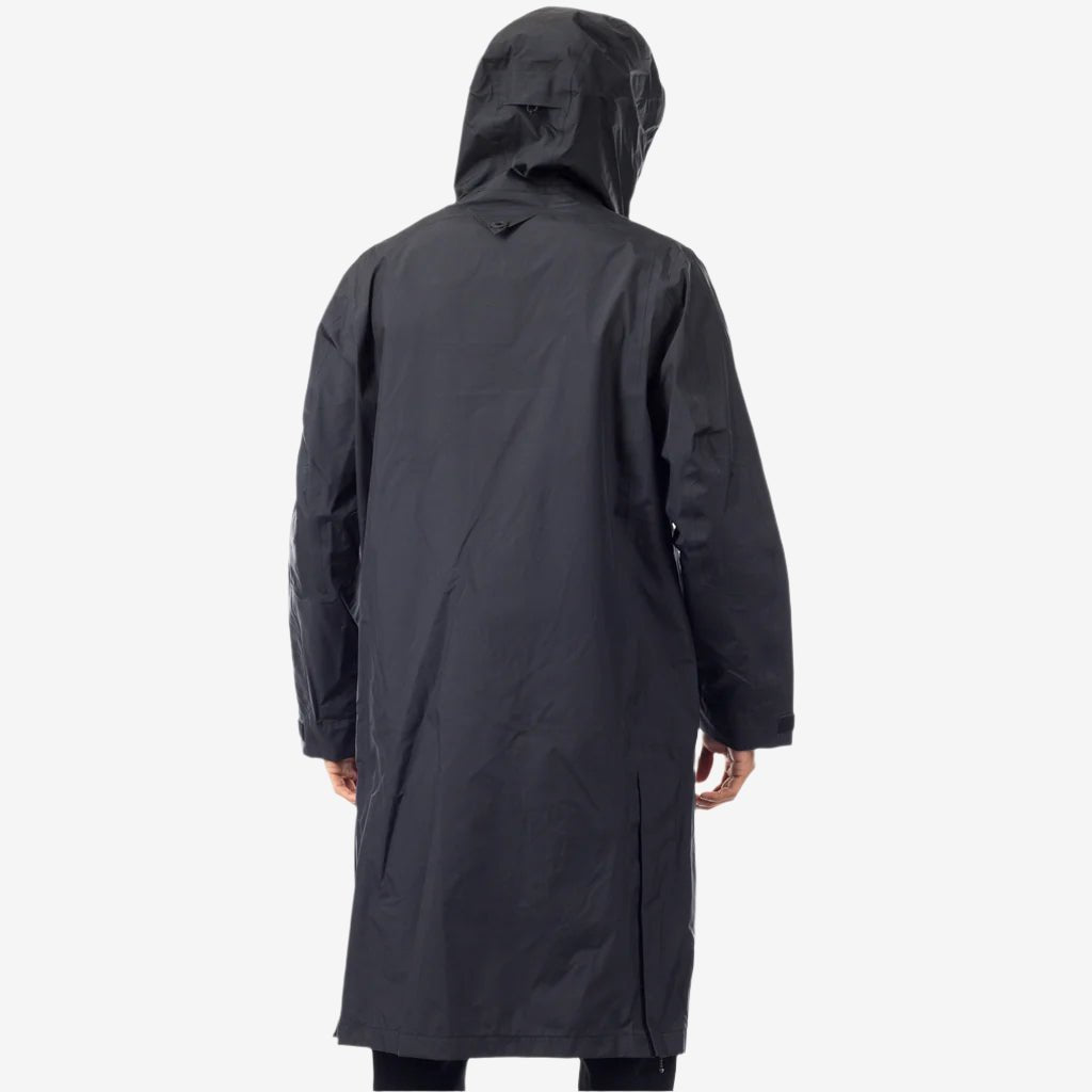 White Mountaineering Mens Goretex Long Coat in Black