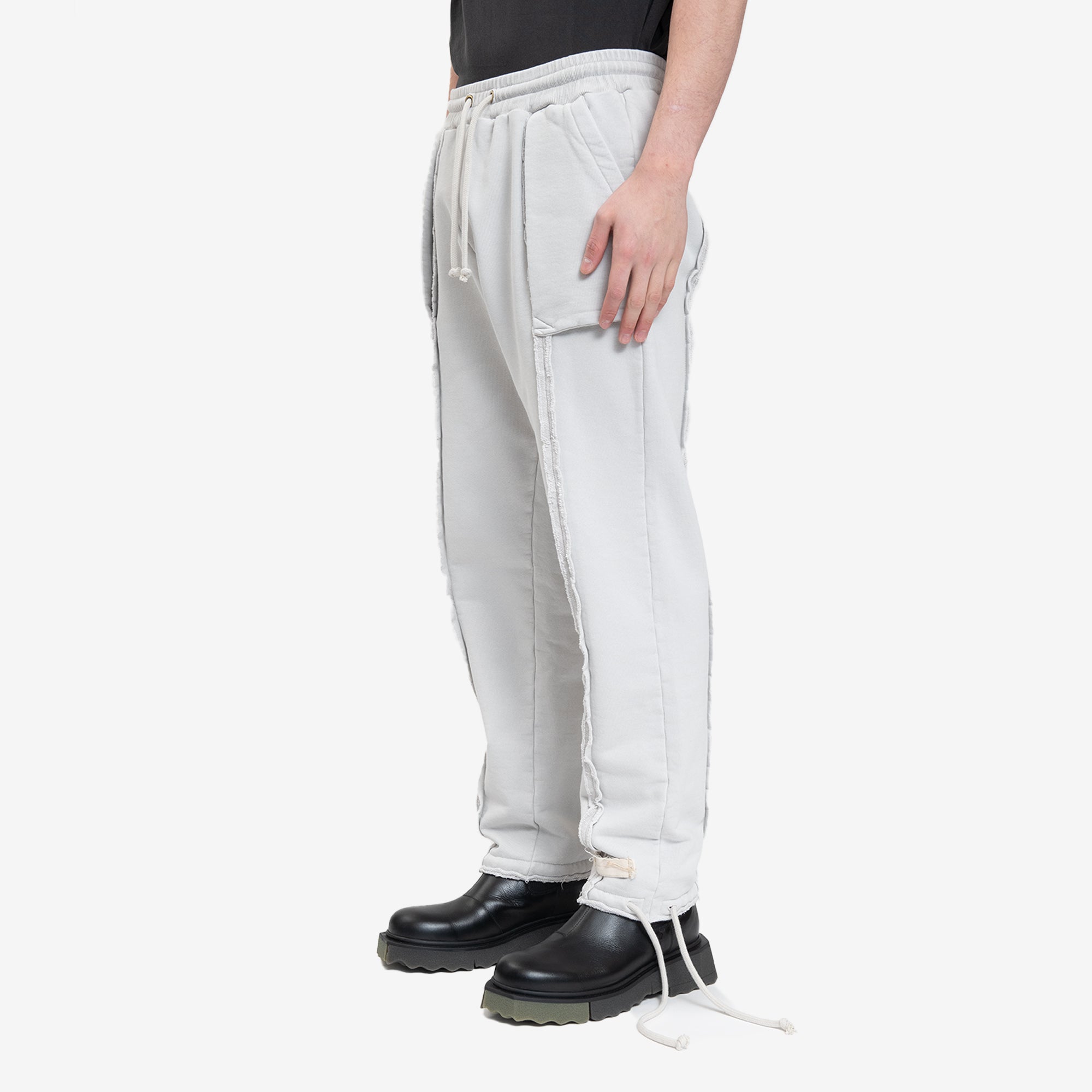 Val Kristopher Raw Badge Joggers Off White - 3